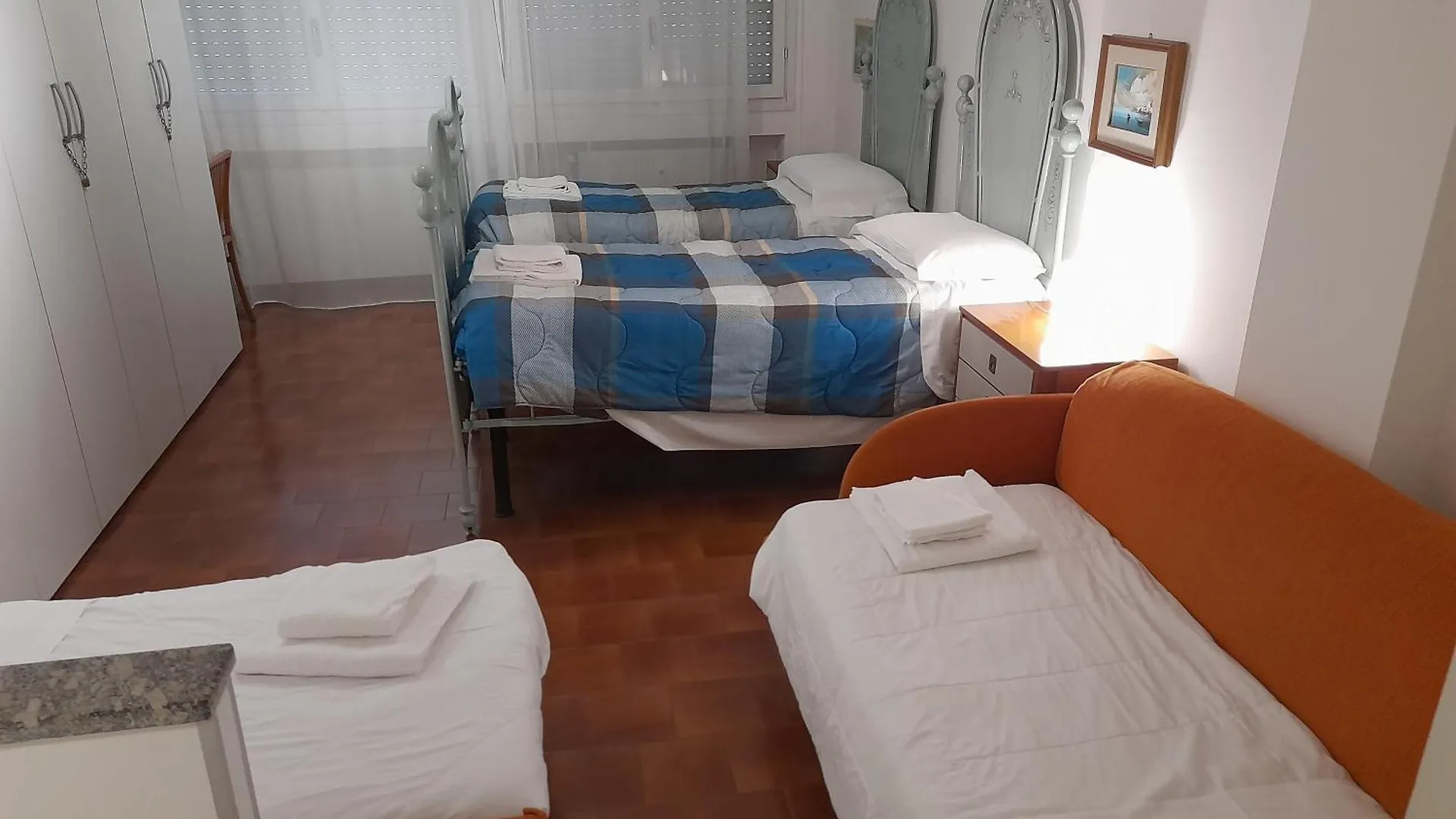 Апартаменты Casa Valerio Варенна 0*,  Италия